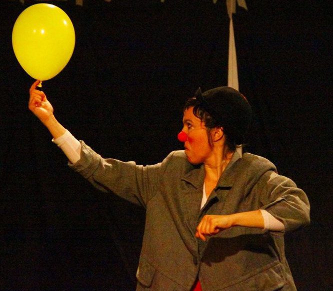 You are currently viewing Laboratorio teatrale “Il clown: una licenza poetica”